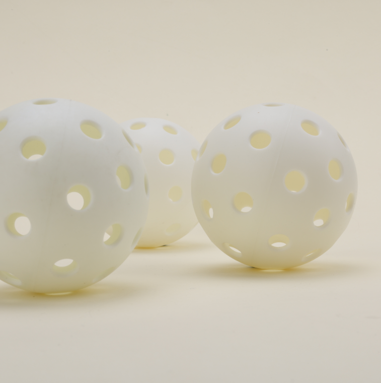 3Pcs White Hybrid Pickleballs